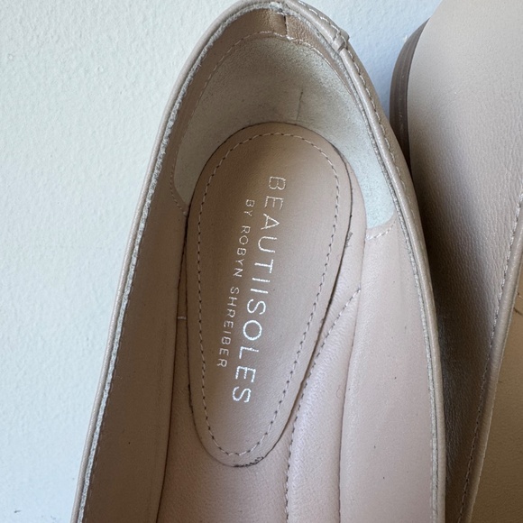 Beautiisoles by Robyn Shreiber - Picture 8 of 10